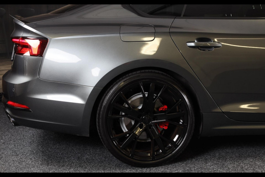 Audi A5 Sportback 40 TFSI S Line / AUT / Elek Stoelen / Virtual Cockpit / APPLE CARPLAY / Stuurverwarming / Led / Pdc / 20 Inch