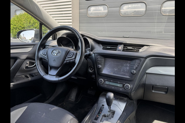 Toyota Avensis Touring Sports 2.0 VVT-i Dynamic | Navigatie | Camera | Cruise Control | Lane Assist | Trekhaak |