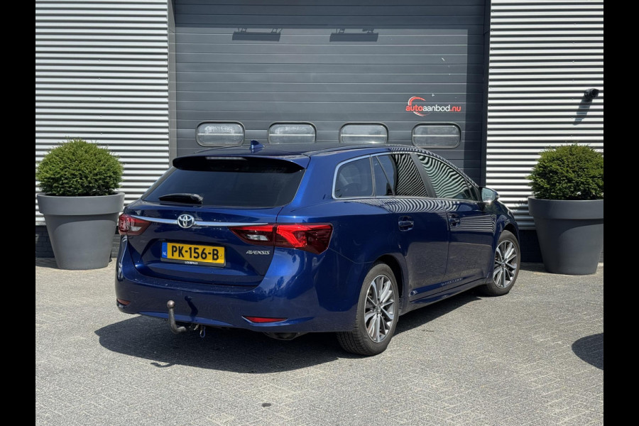 Toyota Avensis Touring Sports 2.0 VVT-i Dynamic | Navigatie | Camera | Cruise Control | Lane Assist | Trekhaak |