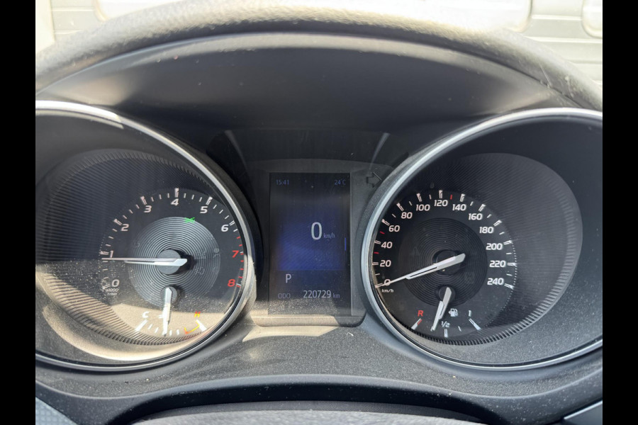 Toyota Avensis Touring Sports 2.0 VVT-i Dynamic | Navigatie | Camera | Cruise Control | Lane Assist | Trekhaak |