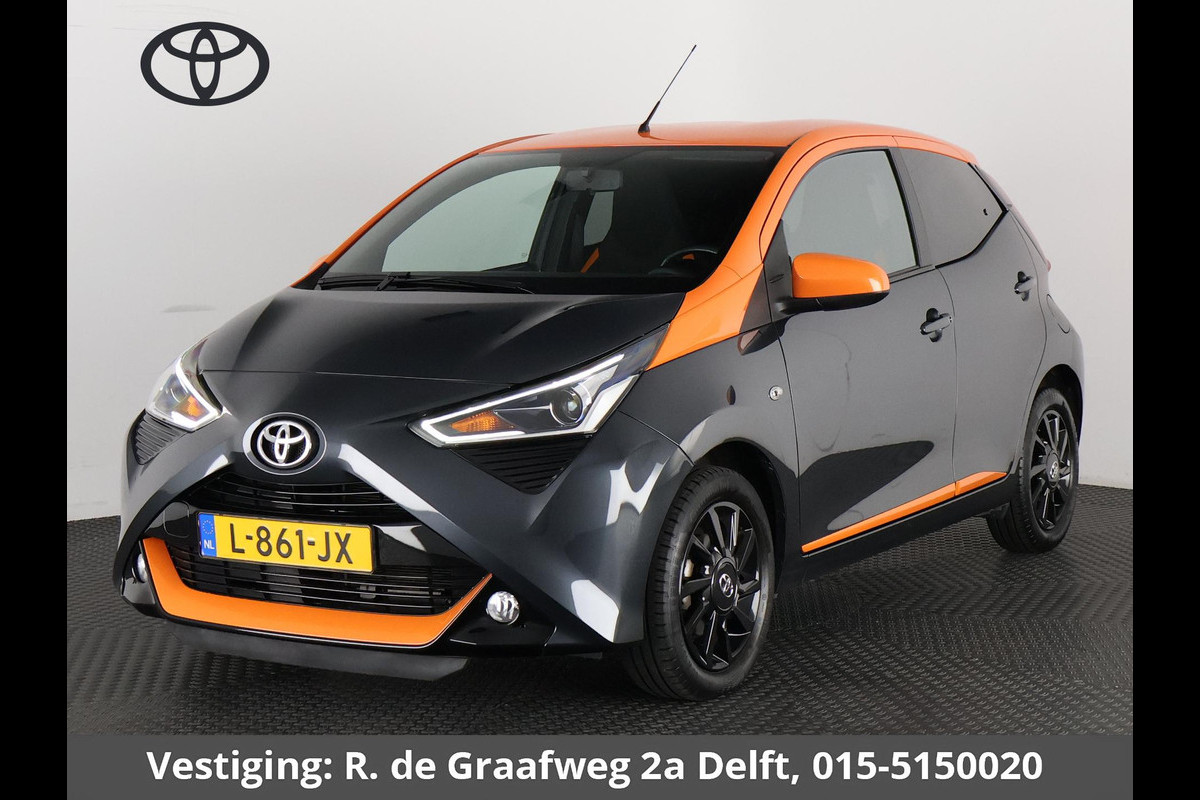Toyota Aygo 1.0 VVT-i X-JBL Bi-Tone | JBL Premium Audio | Apple Carplay & AndroidAUTO | 1e eigenaar | Toyota Aygo 1.0 VVT-i X-JBL Bi-Tone | JBL Premium Audio | Apple Carplay & AndroidAUTO | 1e eigenaar |