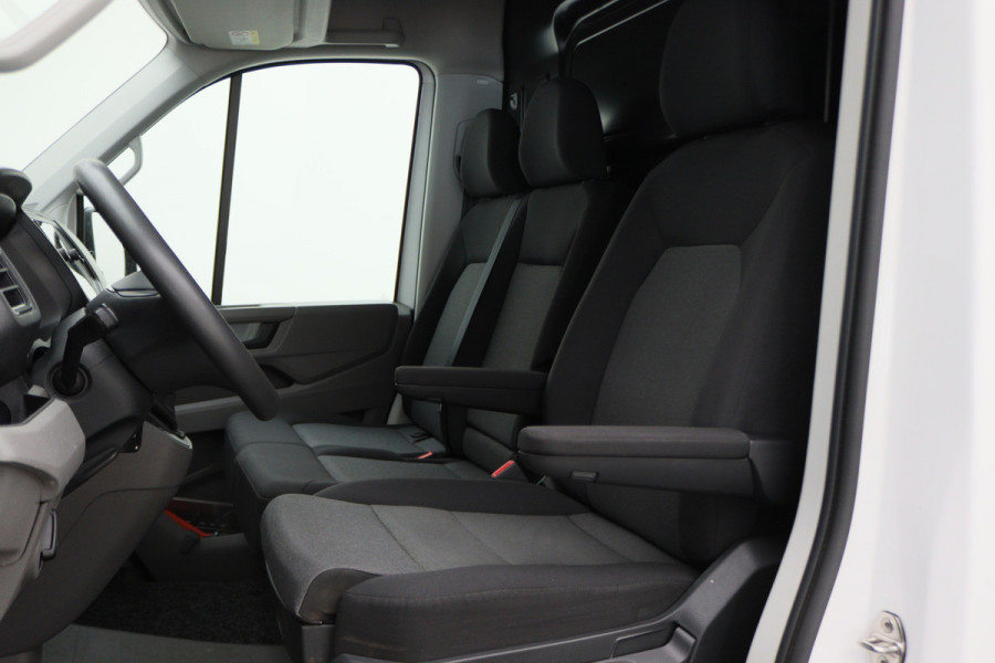 Volkswagen Crafter 35 2.0 TDI DSG 140 PK L3H3