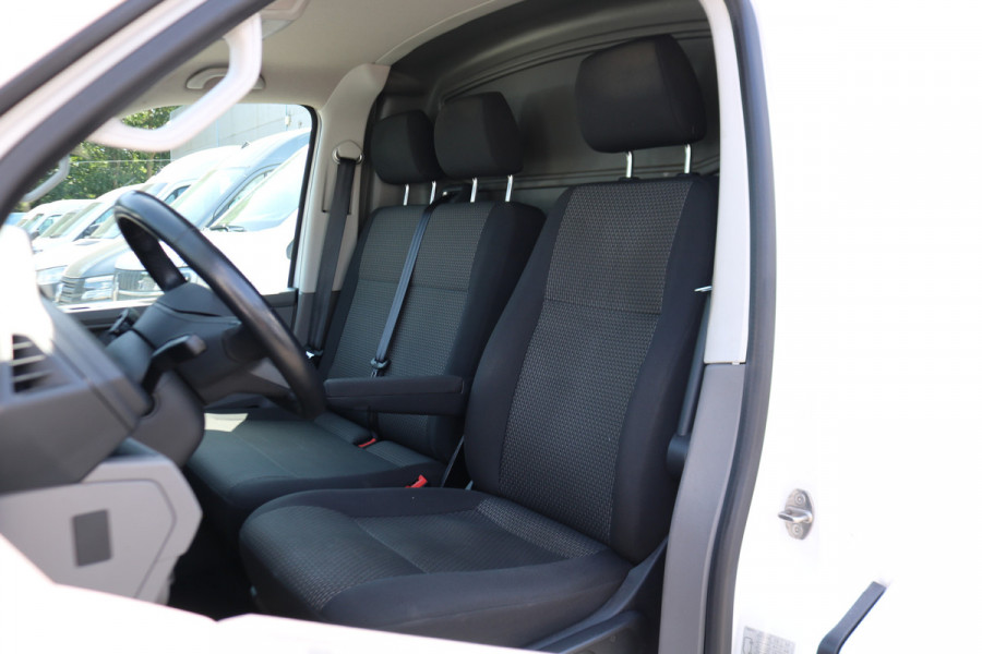 Volkswagen Transporter 2.0 TDI 150pk Automaat Airco Navigatie Achterklep