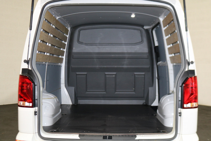 Volkswagen Transporter 2.0 TDI 150pk Automaat Airco Navigatie Achterklep