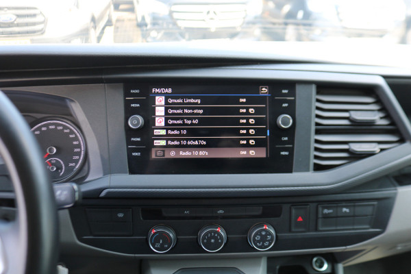 Volkswagen Transporter 2.0 TDI 150pk Automaat Airco Navigatie Achterklep