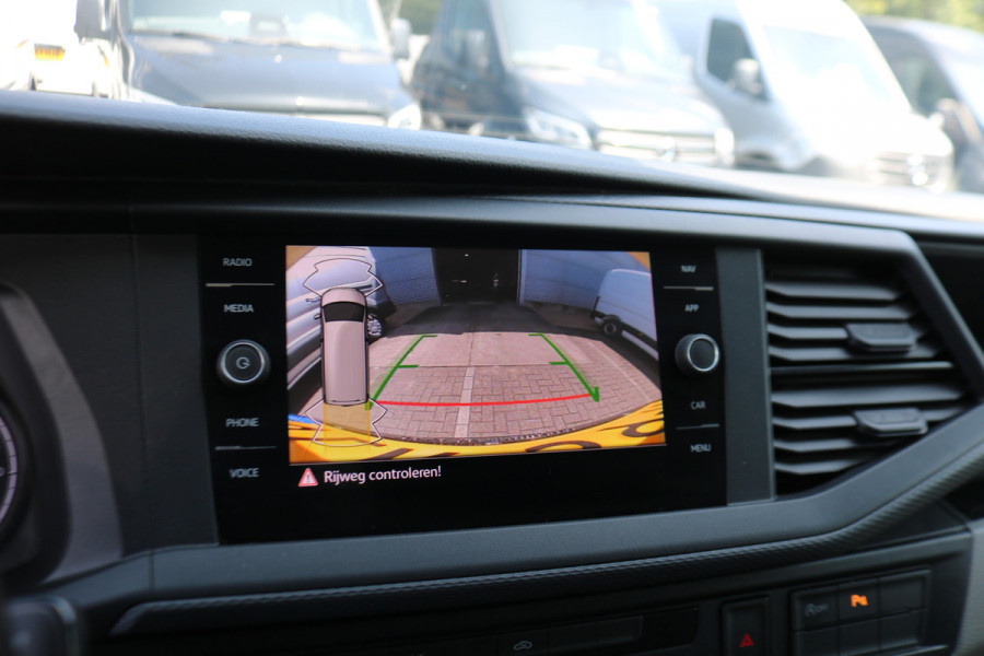 Volkswagen Transporter 2.0 TDI 150pk Automaat Airco Navigatie Achterklep