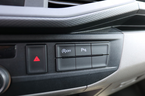 Volkswagen Transporter 2.0 TDI 150pk Automaat Airco Navigatie Achterklep