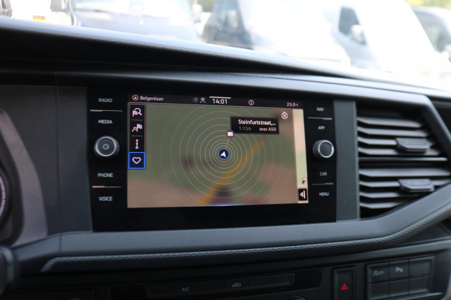 Volkswagen Transporter 2.0 TDI 150pk Automaat Airco Navigatie Achterklep