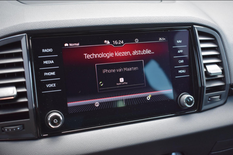 Škoda Karoq 1.5 TSI ACT Sportline | NAP | VIRTUAL COCKPIT | DEALER ONDERHOUDEN | CAMERA | STOELVERWARMING | APPLE CARPLAY