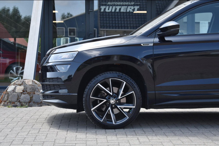 Škoda Karoq 1.5 TSI ACT Sportline | NAP | VIRTUAL COCKPIT | DEALER ONDERHOUDEN | CAMERA | STOELVERWARMING | APPLE CARPLAY