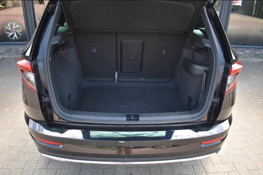 Škoda Karoq 1.5 TSI ACT Sportline | NAP | VIRTUAL COCKPIT | DEALER ONDERHOUDEN | CAMERA | STOELVERWARMING | APPLE CARPLAY
