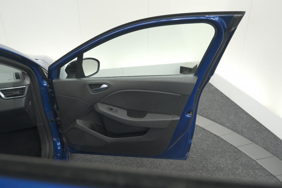 Renault Clio TCe 90 Equilibre | Parkeersensoren | Apple Carplay | Navigatie | Cruise Control