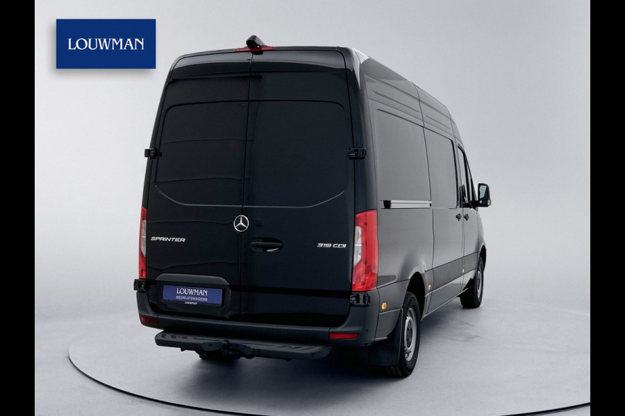 Mercedes-Benz Sprinter 319 PRO L2H2 Trekhaak Navigatie LED Achteruitrijcamera Apple Carplay/Android Auto Betimmering