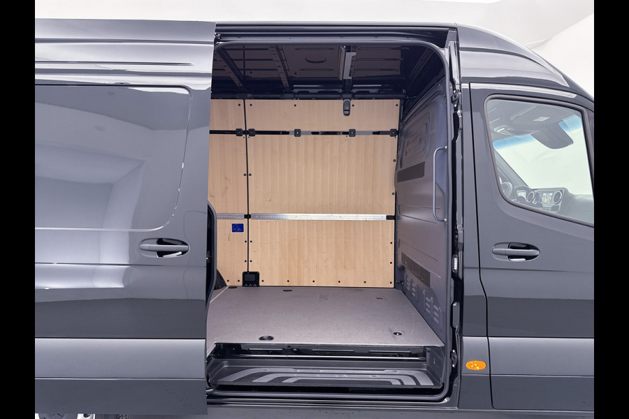 Mercedes-Benz Sprinter 319 PRO L2H2 Trekhaak Navigatie LED Achteruitrijcamera Apple Carplay/Android Auto Betimmering