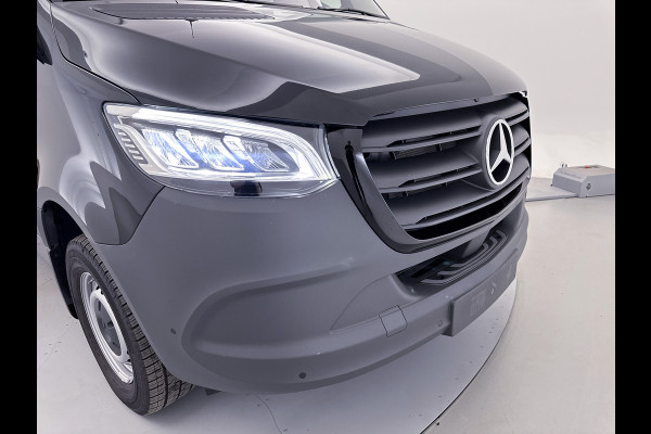 Mercedes-Benz Sprinter 319 PRO L2H2 Trekhaak Navigatie LED Achteruitrijcamera Apple Carplay/Android Auto Betimmering