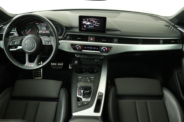 Audi A5 Sportback 2.0 TFSI MHEV Sport S-line Edition (PARKEERSENSOREN, STOELVERWARMING, CRUISE CONTROL, AUTOMAAT, NL-AUTO)