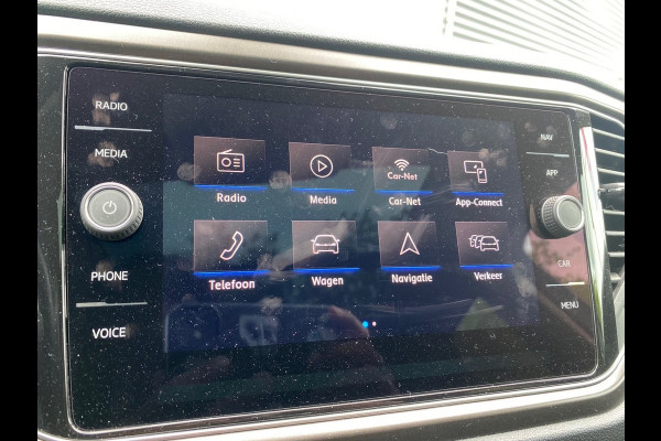 Volkswagen T-Roc BWJ 2019 | 1.0 TSI 116PK Style | PANO | CLIMA | NAVI | 17'' LMV | LED | PRIVACY GLASS