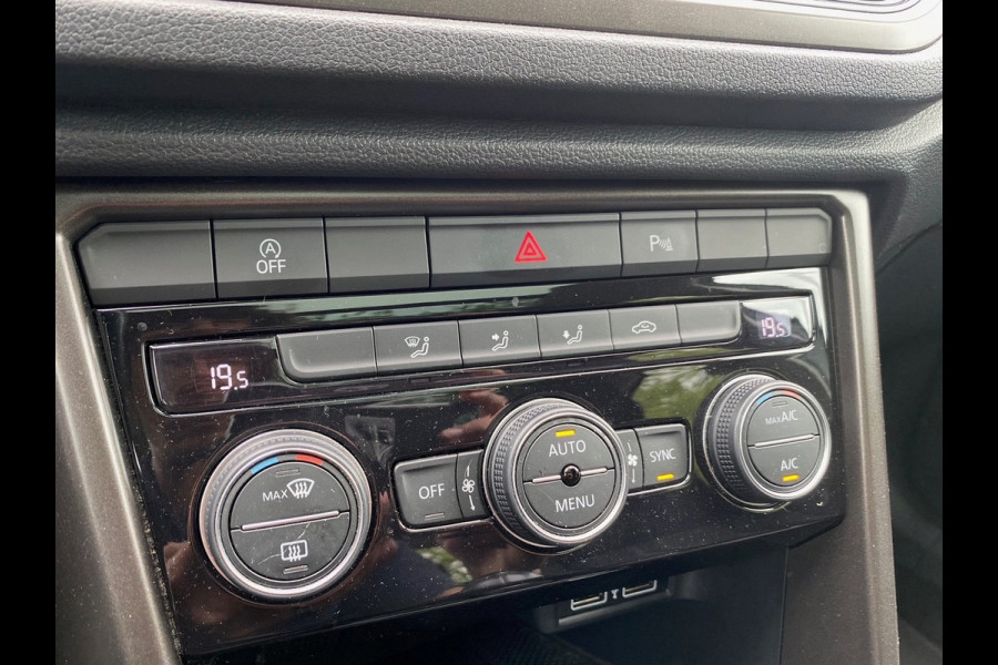 Volkswagen T-Roc BWJ 2019 | 1.0 TSI 116PK Style | PANO | CLIMA | NAVI | 17'' LMV | LED | PRIVACY GLASS