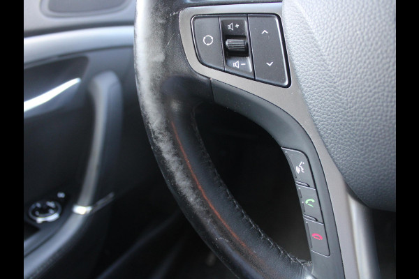 Hyundai i40 Wagon 1.6 GDI Essence | VEEL RUIMTE| 12 MAANDEN BOVAG GARANTIE |
