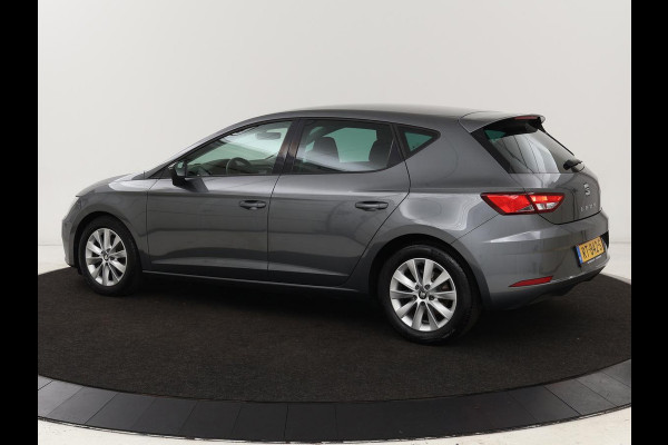 Seat Leon 1.0 TSI Style Intens | Automaat | Carplay | Navigatie | Keyless | Parkeerhulp | Climate control | Cruise control | Bluetooth