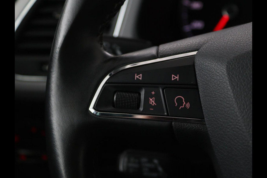 Seat Leon 1.0 TSI Style Intens | Automaat | Carplay | Navigatie | Keyless | Parkeerhulp | Climate control | Cruise control | Bluetooth