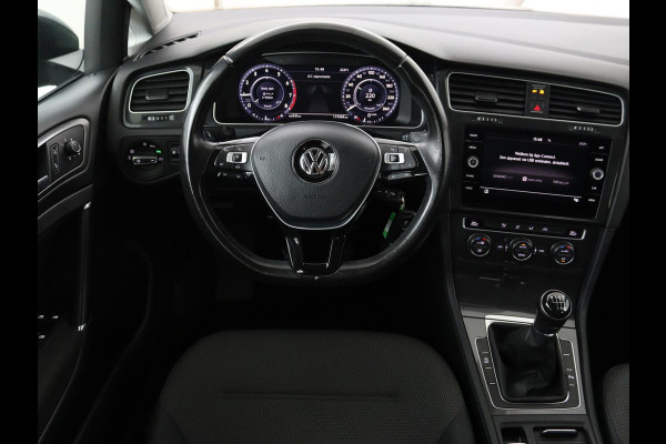 Volkswagen Golf 1.0 TSI Comfortline | Active Info Display | Carplay | Adaptive cruise | Climate control | Parkeerhulp | Bluetooth | LED