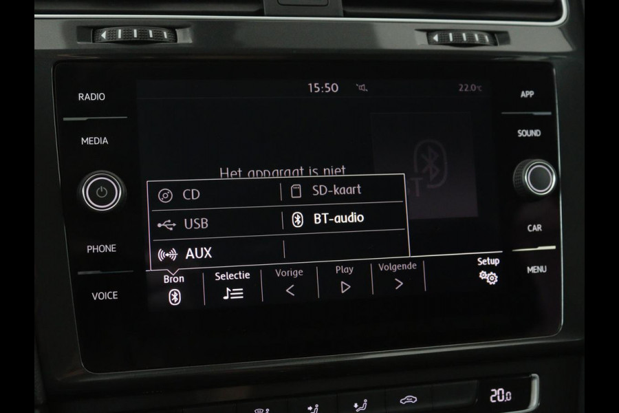 Volkswagen Golf 1.0 TSI Comfortline | Active Info Display | Carplay | Adaptive cruise | Climate control | Parkeerhulp | Bluetooth | LED