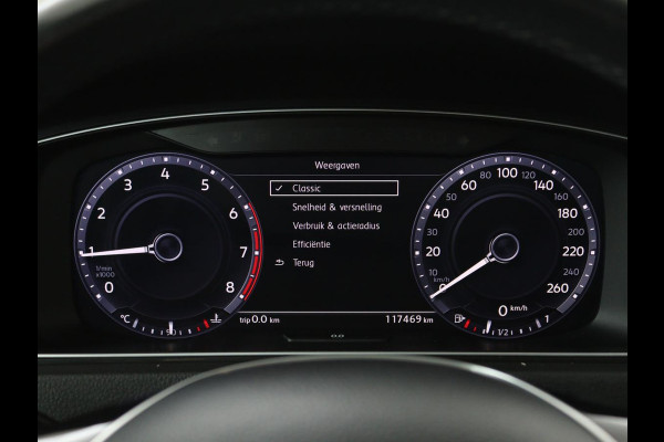 Volkswagen Golf 1.0 TSI Comfortline | Active Info Display | Carplay | Adaptive cruise | Climate control | Parkeerhulp | Bluetooth | LED