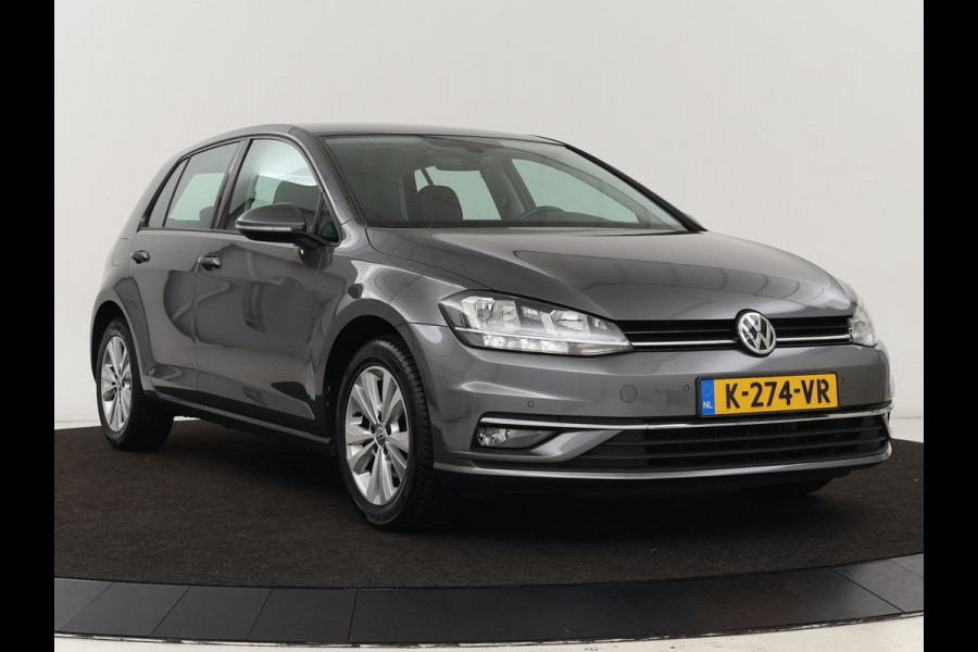 Volkswagen Golf 1.0 TSI Comfortline | Active Info Display | Carplay | Adaptive cruise | Climate control | Parkeerhulp | Bluetooth | LED