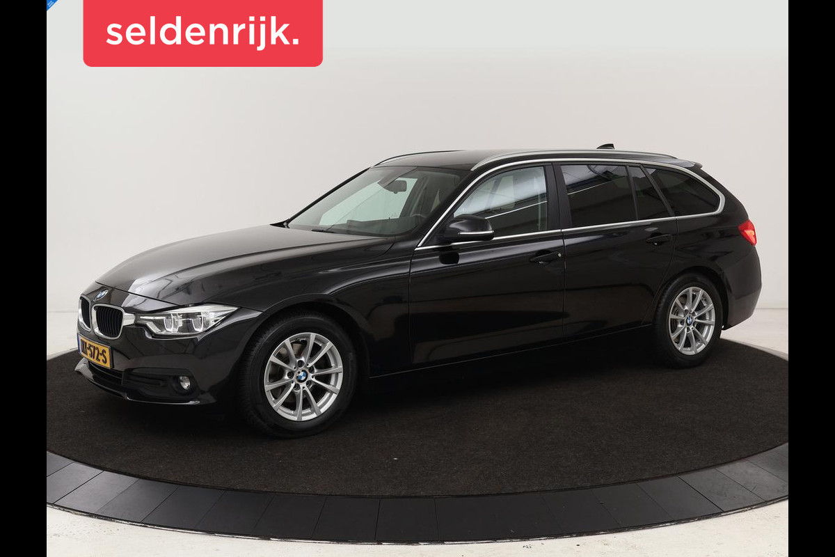 BMW 3-serie 320d | Stoelverwarming | Trekhaak | Full LED | Navigatie | Sportstoelen | Climate control | Bluetooth | Parkeerhulp | Cruise control BMW 3-serie 320d | Stoelverwarming | Trekhaak | Full LED | Navigatie | Sportstoelen | Climate control | Bluetooth | Parkeerhulp | Cruise control