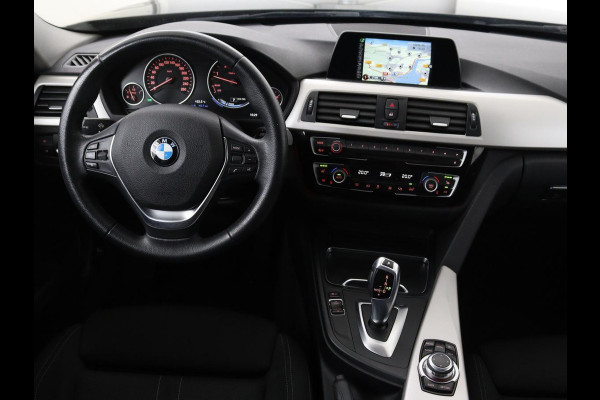 BMW 3-serie 320d | Stoelverwarming | Trekhaak | Full LED | Navigatie | Sportstoelen | Climate control | Bluetooth | Parkeerhulp | Cruise control