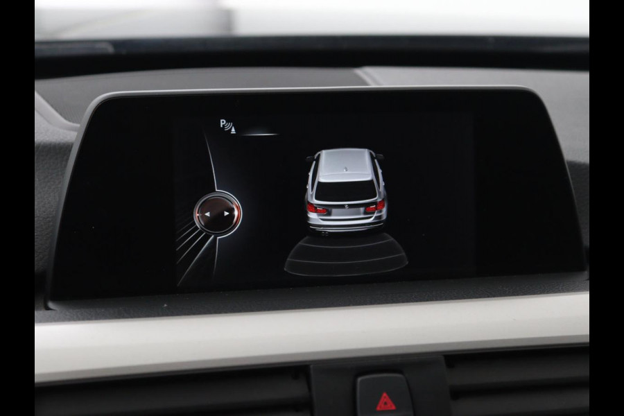 BMW 3-serie 320d | Stoelverwarming | Trekhaak | Full LED | Navigatie | Sportstoelen | Climate control | Bluetooth | Parkeerhulp | Cruise control