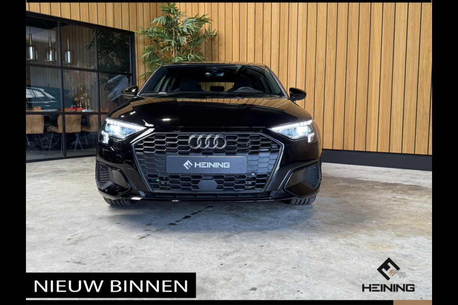Audi A3 Sportback 40 TFSI e Business edition S-Line. 204 PK. Panoramadak. 35000 km BTW