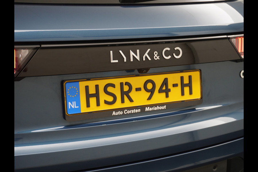 Lynk & Co 01 1.5 PHEV AUT-7 261pk 4wd Pano-Schuif-K-dak 20" 360°Camera Apple Carplay Android Auto Adaptive-Cr NaviPdc-a+v Ecc Keyless Led M-B Elek.Memory.Stoel File assistent Dodehoek detector Elektrisch bedienbare achterklep Rijstrooksensor Wifi Verkeersbord detectie 425Nm koppel 3,6kw laadvermogen A-label Euro 6 Hybride Benzine / Elektrisch rijden tot ca 69km