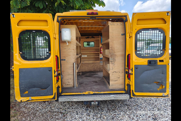 Peugeot Boxer 335 2.0 BlueHDI L2H2 Premium , Airco , cruise , lage km , euro 6 , Dubbele schuifdeur.