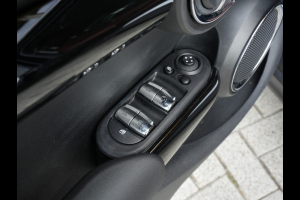 MINI Cooper 1.5 Chili | Clima | Navigatie | Stoelverwarming | Luxe Leder