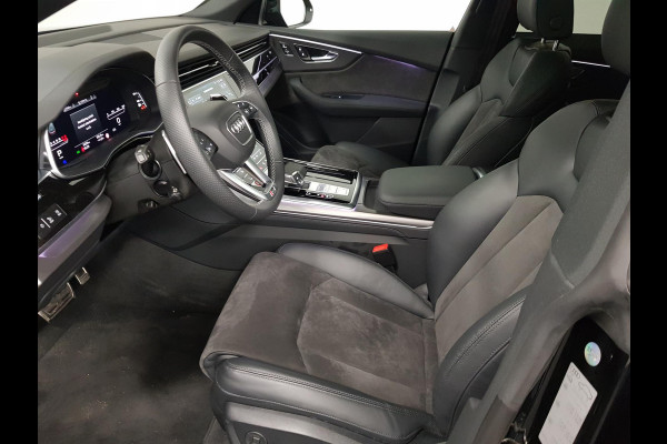 Audi Q8 4.0 TFSI RS Q8 Quattro 600pk! | Panoramadak | Navigatie | Electrische achterklep | Led