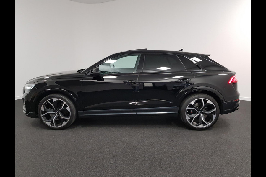 Audi Q8 4.0 TFSI RS Q8 Quattro 600pk! | Panoramadak | Navigatie | Electrische achterklep | Led