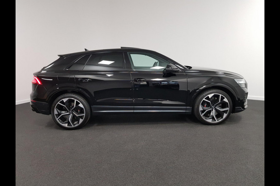 Audi Q8 4.0 TFSI RS Q8 Quattro 600pk! | Panoramadak | Navigatie | Electrische achterklep | Led