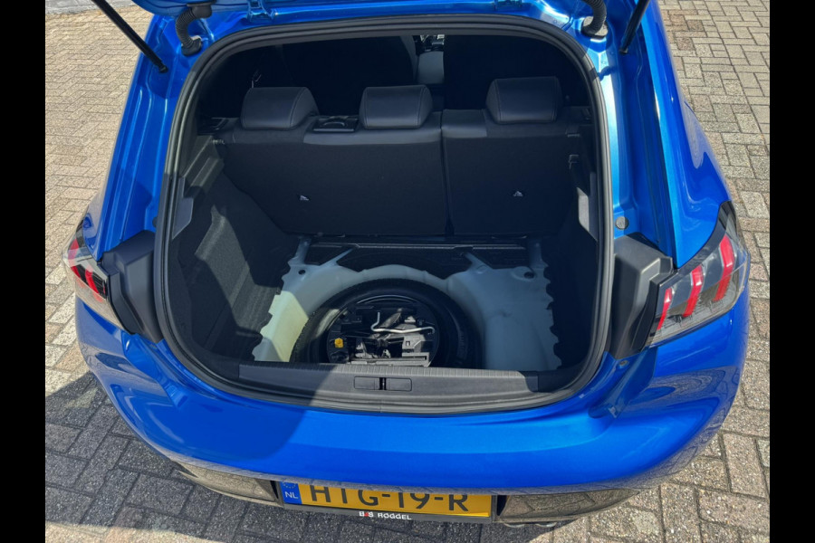 Peugeot 208 1.2 PureTech GT Pack 130PK Automaat Adaptive cruise control Climate control Leder/ Alcantara Stoelverwarming Full LED