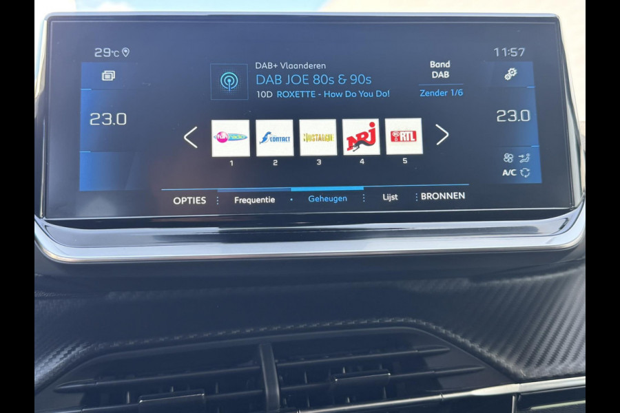 Peugeot 208 1.2 PureTech GT Pack 130PK Automaat Adaptive cruise control Climate control Leder/ Alcantara Stoelverwarming Full LED