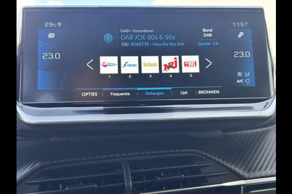 Peugeot 208 1.2 PureTech GT Pack 130PK Automaat Adaptive cruise control Climate control Leder/ Alcantara Stoelverwarming Full LED