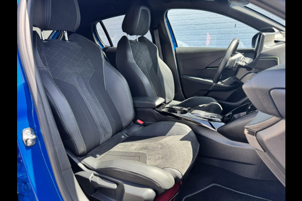 Peugeot 208 1.2 PureTech GT Pack 130PK Automaat Adaptive cruise control Climate control Leder/ Alcantara Stoelverwarming Full LED