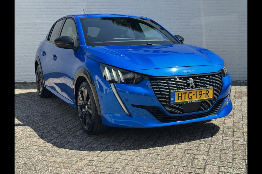 Peugeot 208 1.2 PureTech GT Pack 130PK Automaat Adaptive cruise control Climate control Leder/ Alcantara Stoelverwarming Full LED
