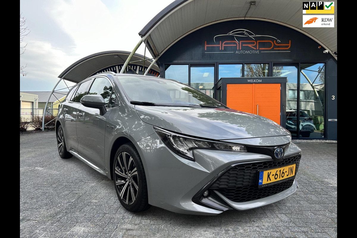 Toyota Corolla Touring Sports 1.8 Hybrid Business Plus Trekh. Apple Carplay Digi Dash Rijklaarprijs! Toyota Corolla Touring Sports 1.8 Hybrid Business Plus Trekh. Apple Carplay Digi Dash Rijklaarprijs!