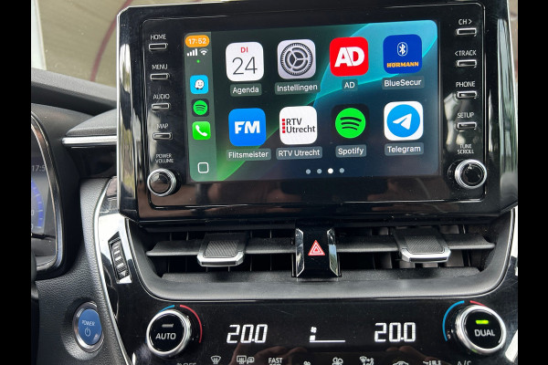 Toyota Corolla Touring Sports 1.8 Hybrid Business Plus Trekh. Apple Carplay Digi Dash Rijklaarprijs!