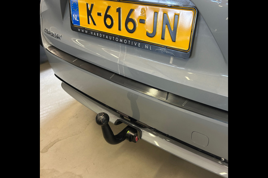 Toyota Corolla Touring Sports 1.8 Hybrid Business Plus Trekh. Apple Carplay Digi Dash Rijklaarprijs!