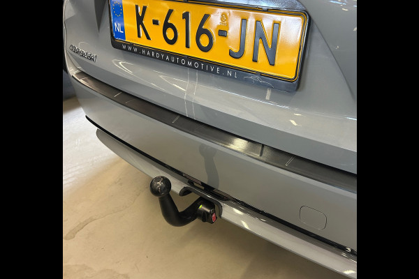 Toyota Corolla Touring Sports 1.8 Hybrid Business Plus Trekh. Apple Carplay Digi Dash Rijklaarprijs!