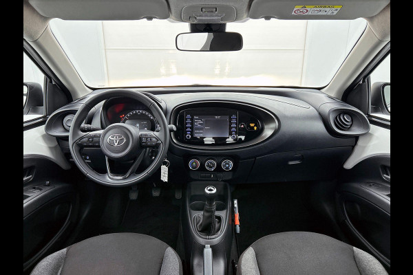 Toyota Aygo X 1.0 VVT-i MT Play CAMERA CARPLAY-NAVI AD-CRUISE