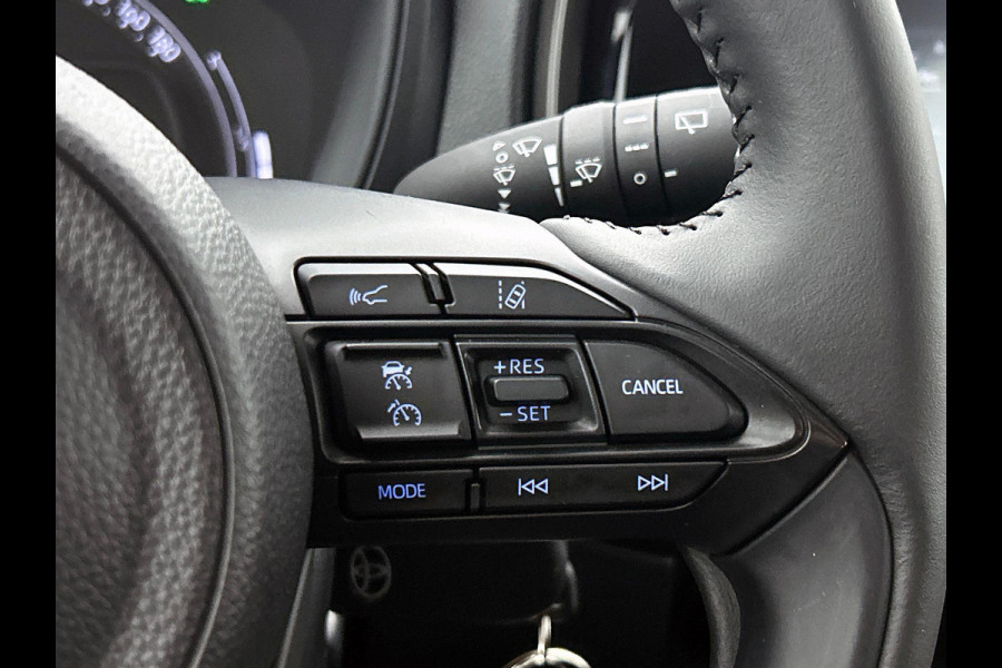 Toyota Aygo X 1.0 VVT-i MT Play CAMERA CARPLAY-NAVI AD-CRUISE